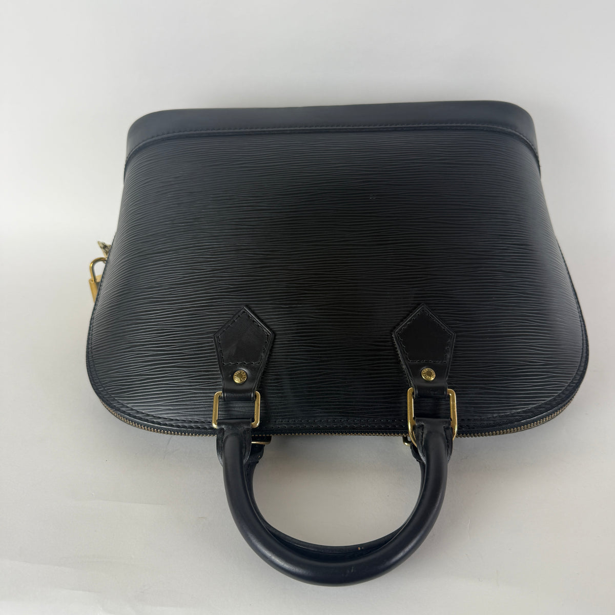 Alma PM — Black Epi Leather — Gold-Tone Hardware