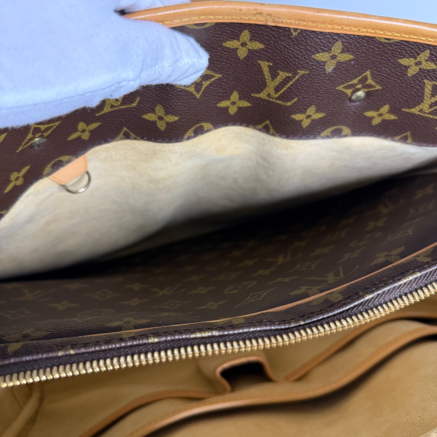 Louis Vuitton - Rivoli