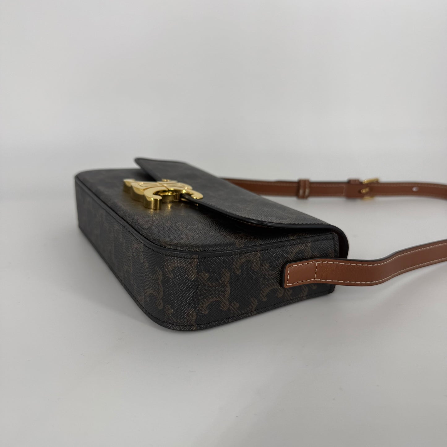 CÉLINE Claude Triomphe Shoulder Bag