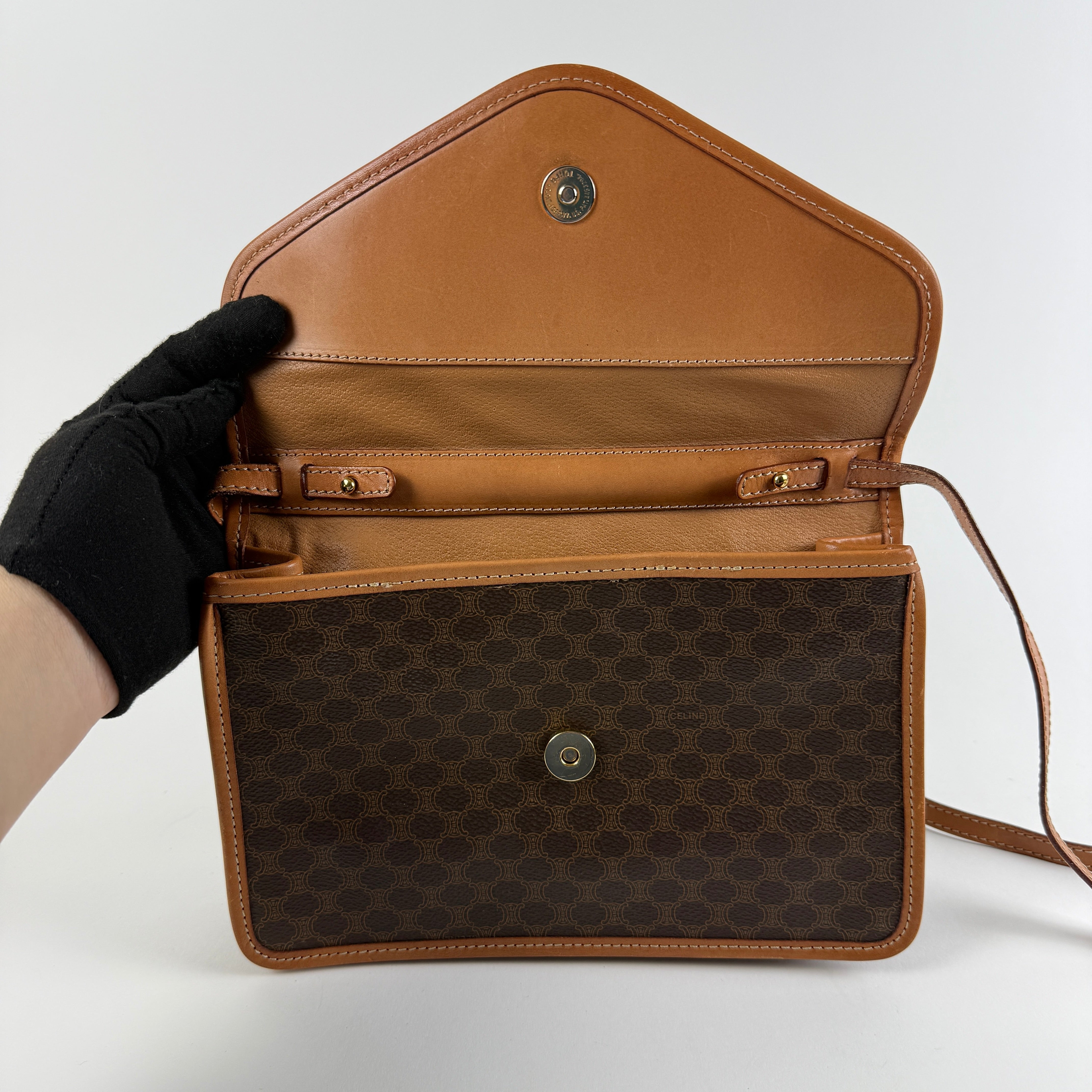 CROSSBODY MACADAM