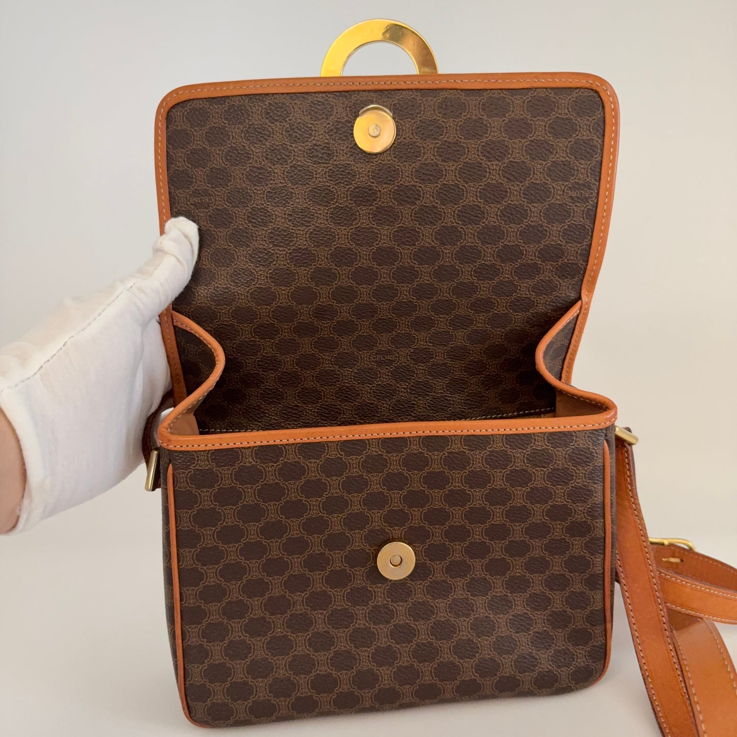 Céline Macadam Brown