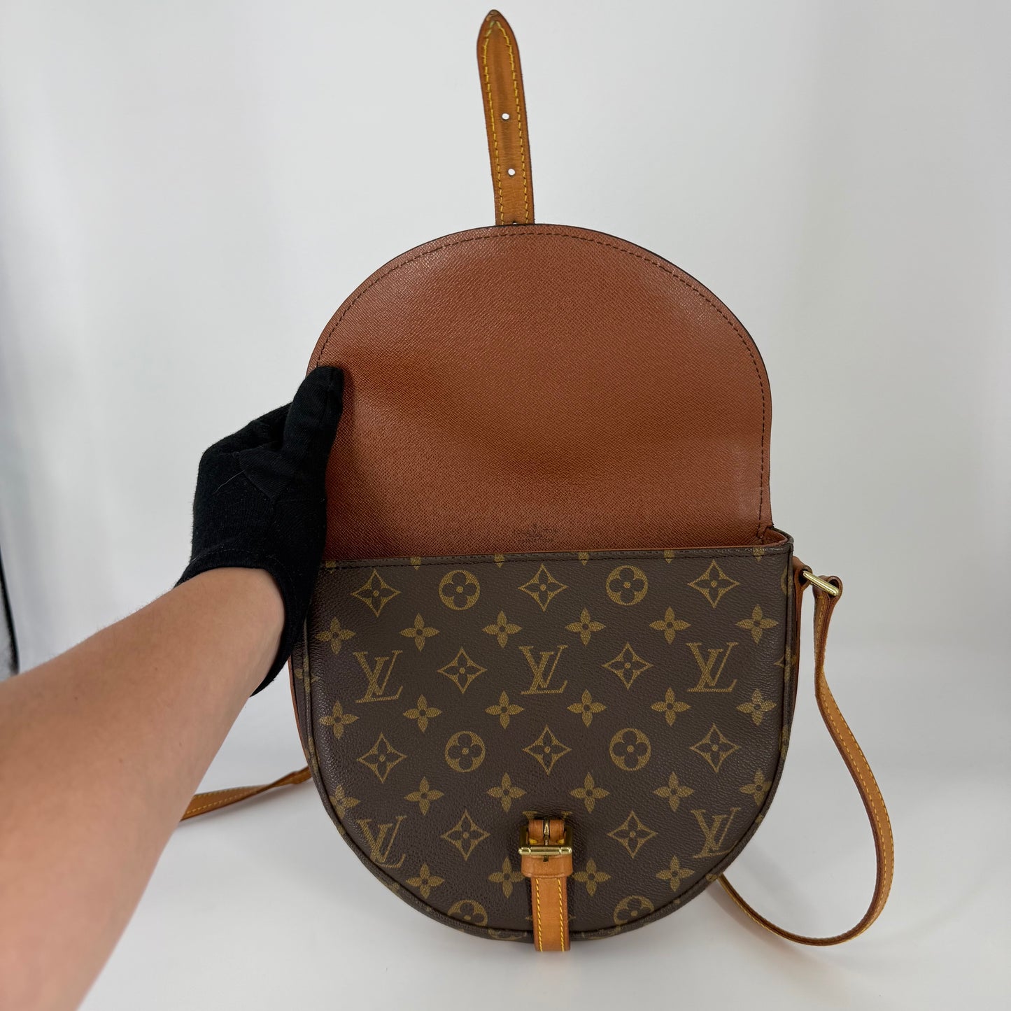 Louis Vuitton – Chantilly MM