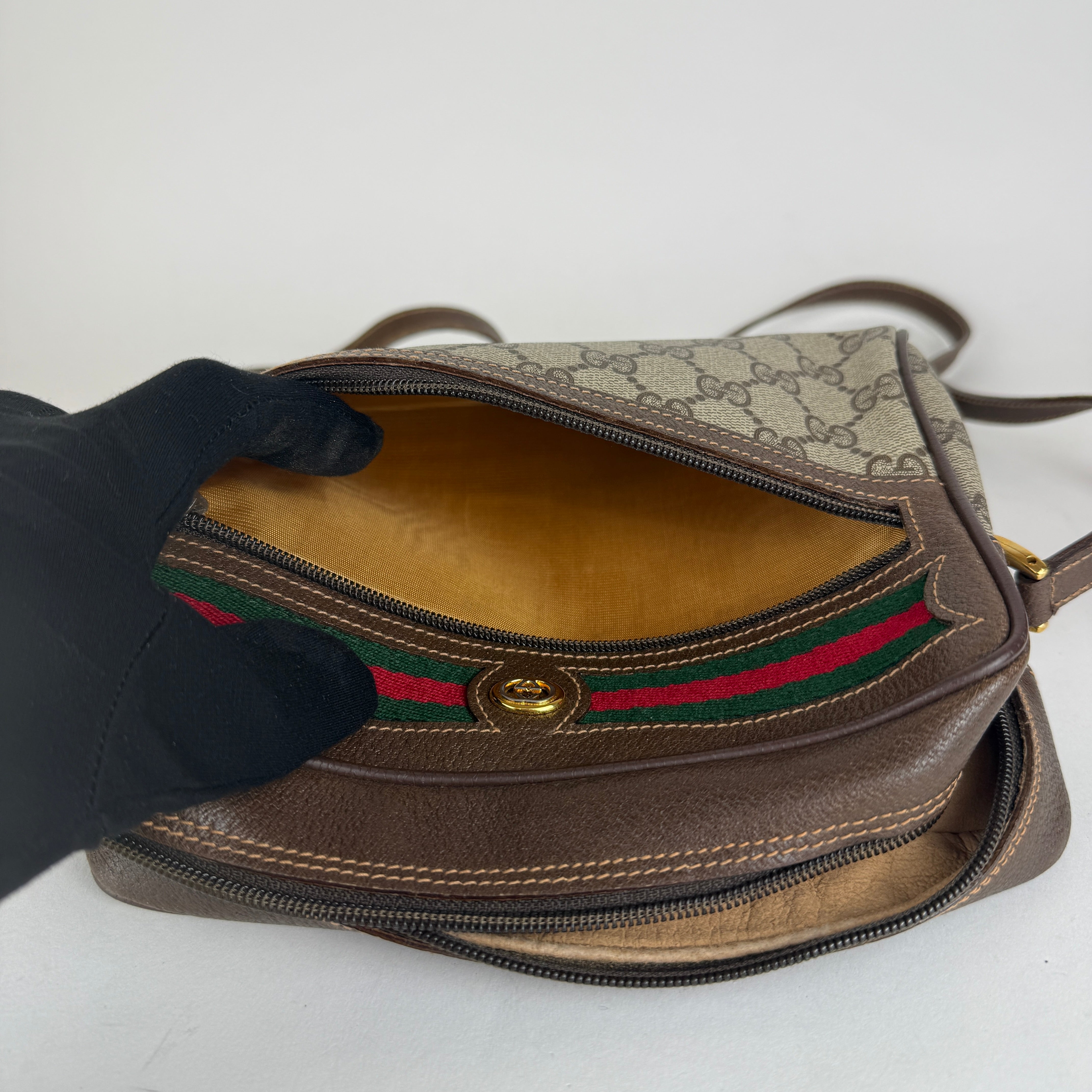 Vintage GG Canvas Crossbody