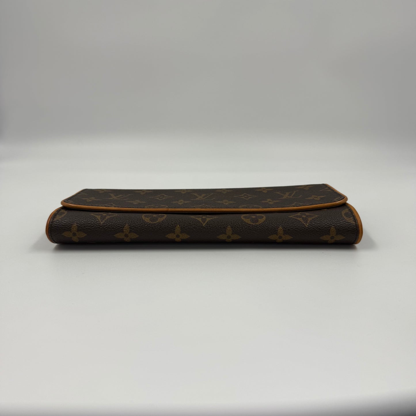 Louis Vuitton – Monogram Pochette Twin GM