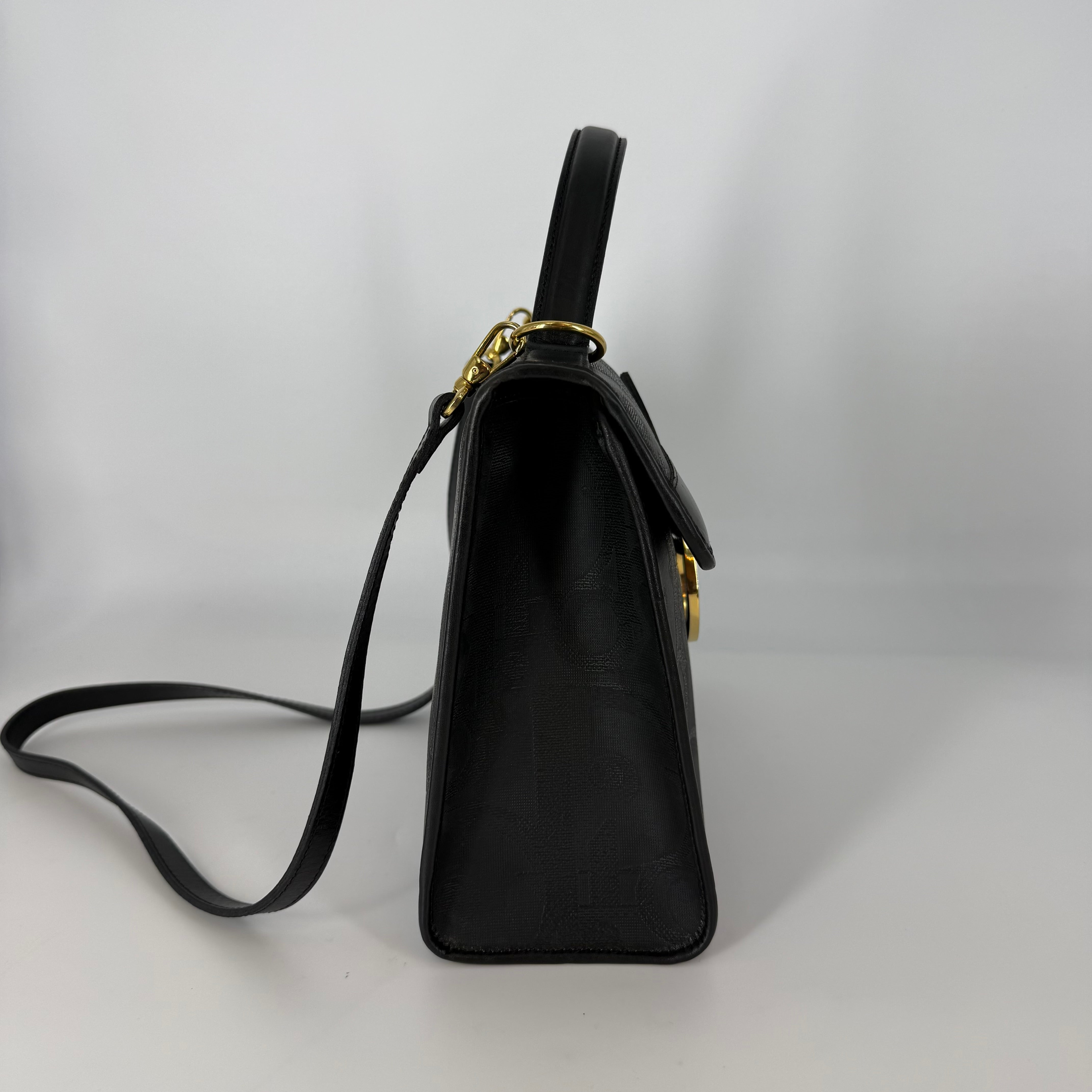 Black Oblique Trotter Shoulder Bag