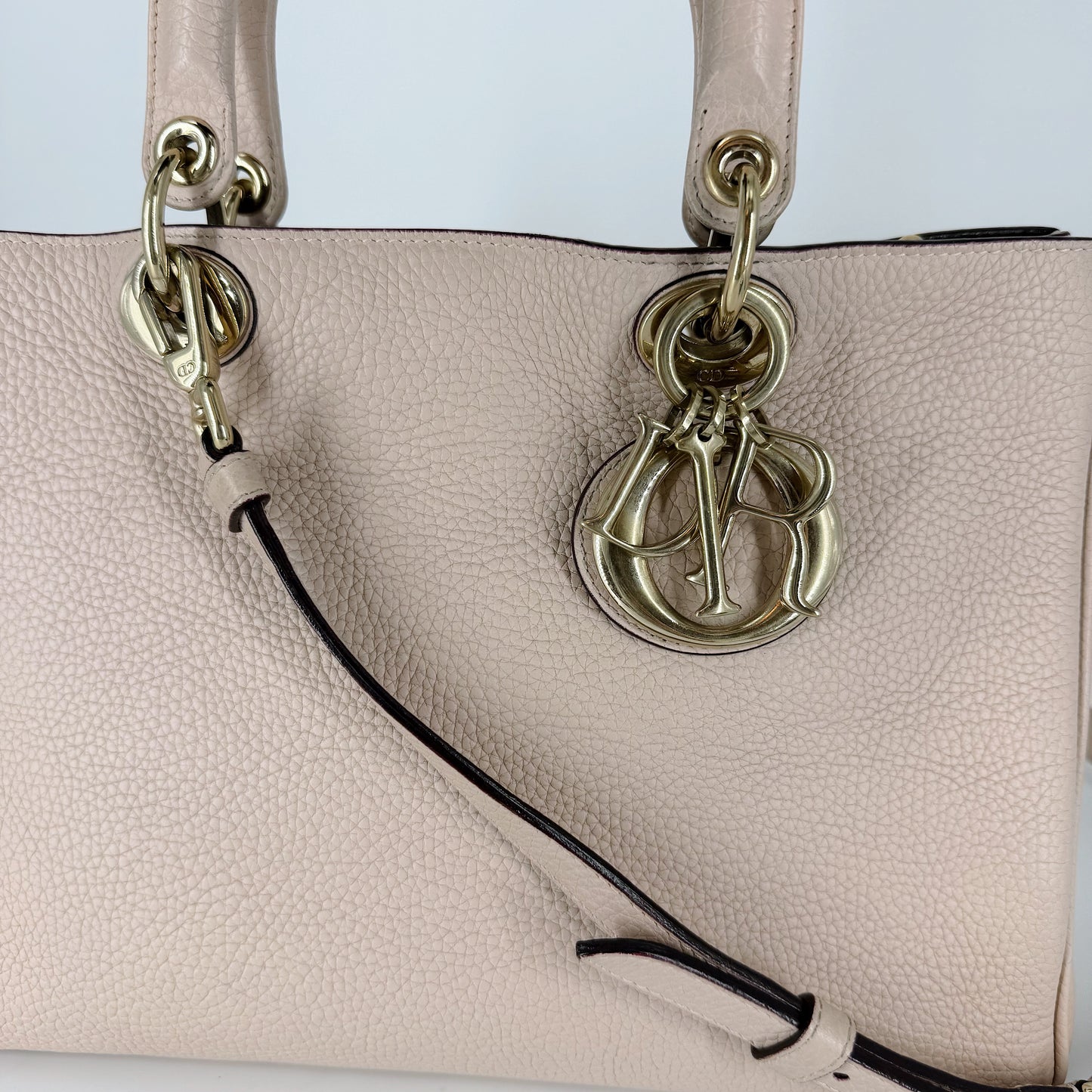 CHRISTIAN DIOR Diorissimo Poudre Pink Grained Leather