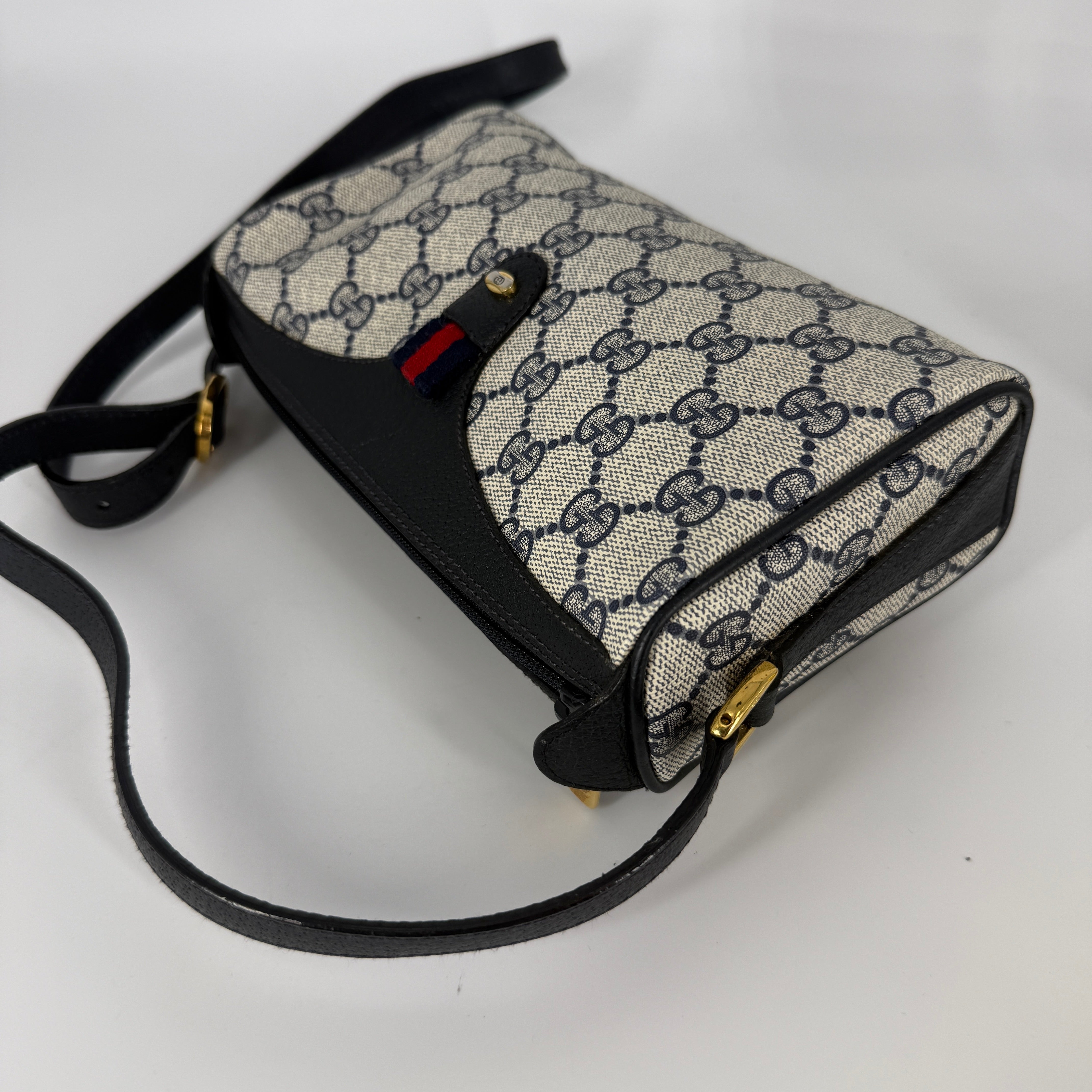 Vintage Crossbody — GG Canvas