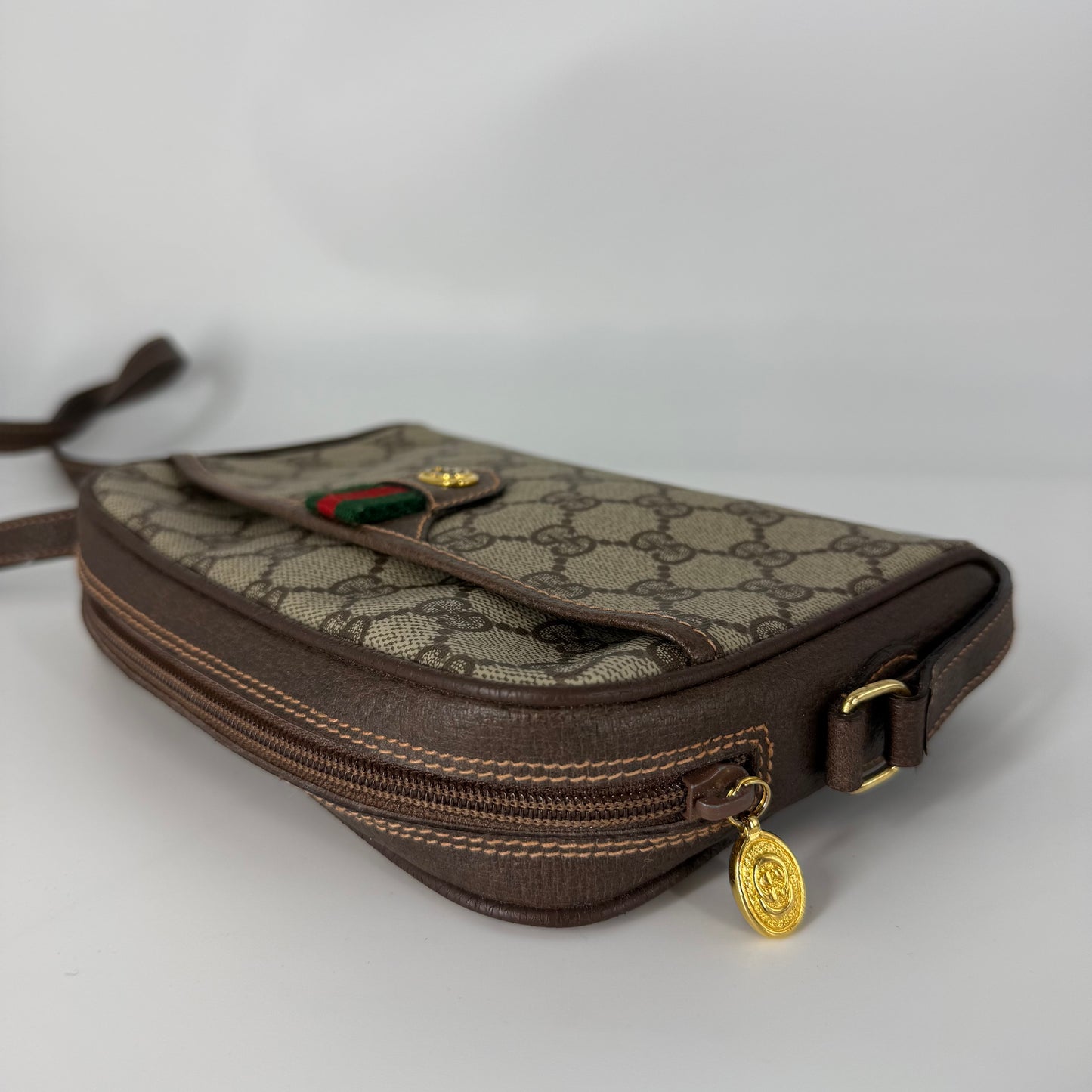 GUCCI Ophidia GG Supreme Crossbody Bag