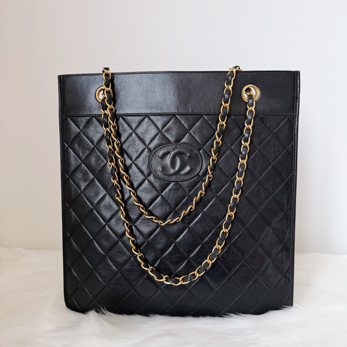 CHANEL Lambskin Tote Black